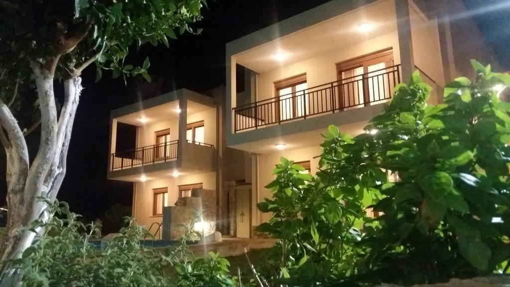 Petrochori Aparthotel 외부 사진