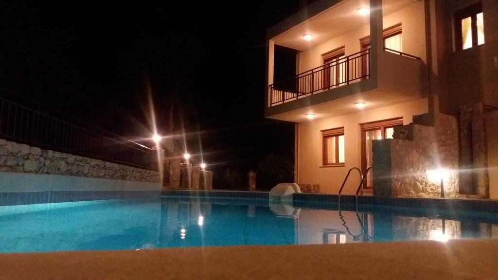 Petrochori Aparthotel 외부 사진
