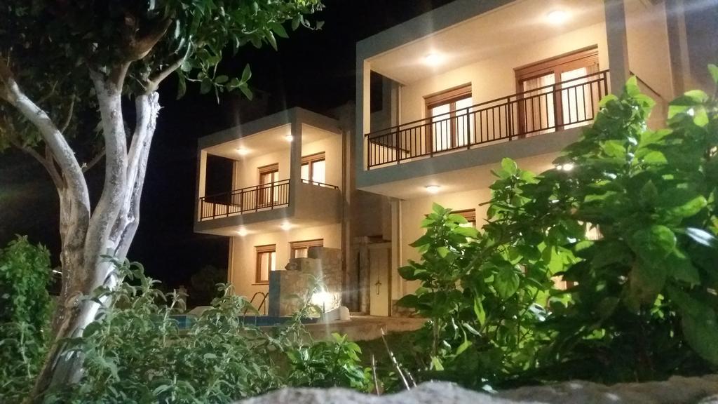 Petrochori Aparthotel 외부 사진