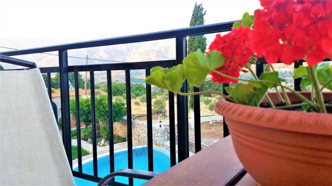 Petrochori Aparthotel 외부 사진